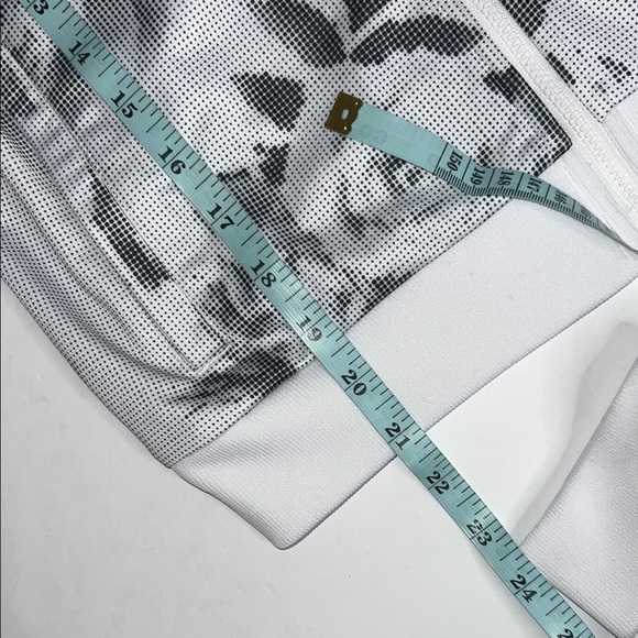 Adidas Kids Floral Sweatsuit - Picture 9 of 15